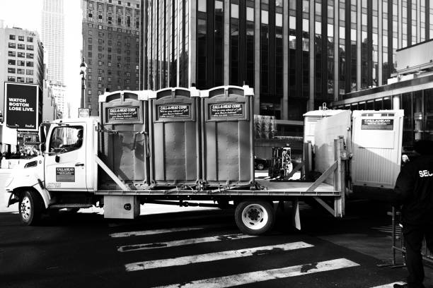Best Portable toilet rental cost  in Portsmouth, VA